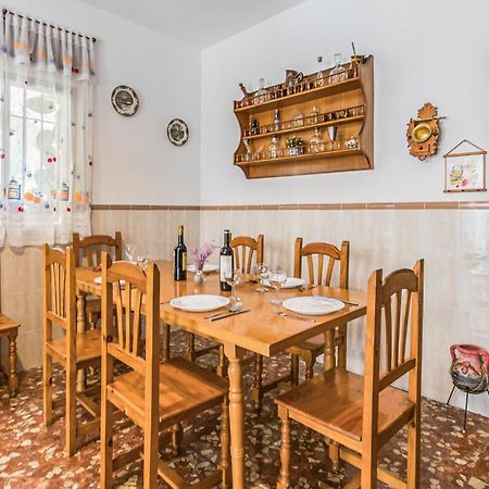 3 Bedroom Beautiful Home In Fuente Tojar Ngoại thất bức ảnh