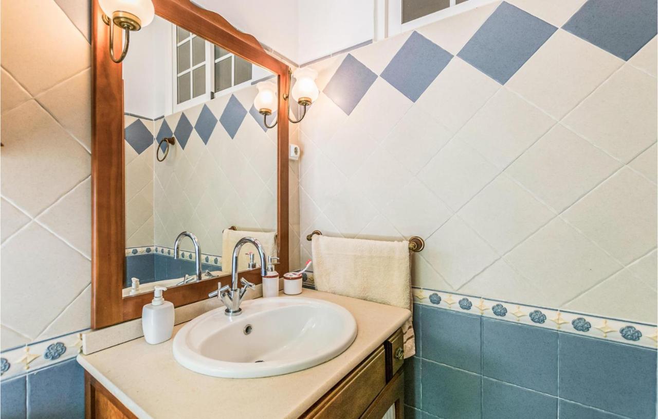 3 Bedroom Beautiful Home In Fuente Tojar Ngoại thất bức ảnh