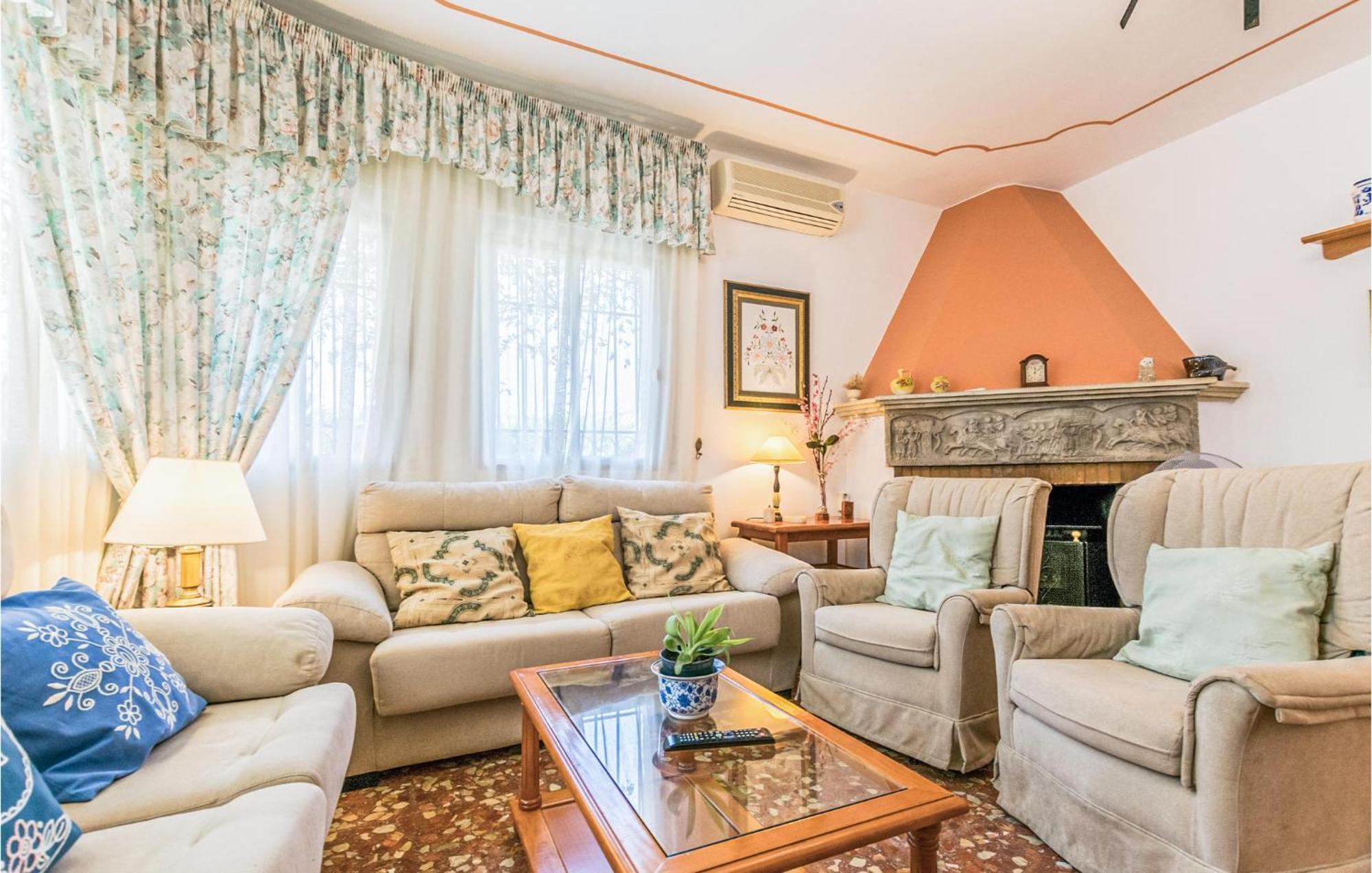 3 Bedroom Beautiful Home In Fuente Tojar Ngoại thất bức ảnh